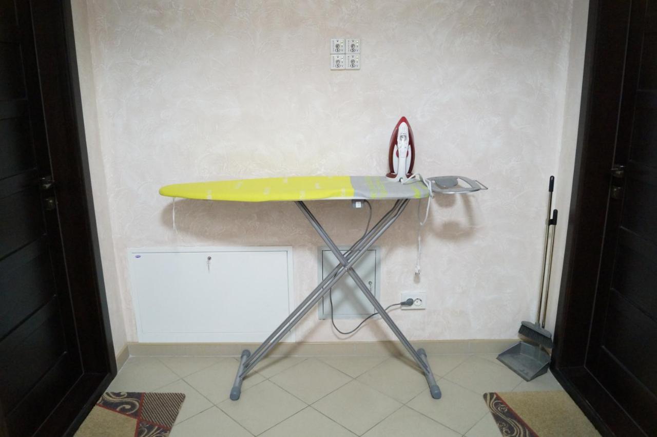 Rosinka Motel Ukrainka ภายนอก รูปภาพ